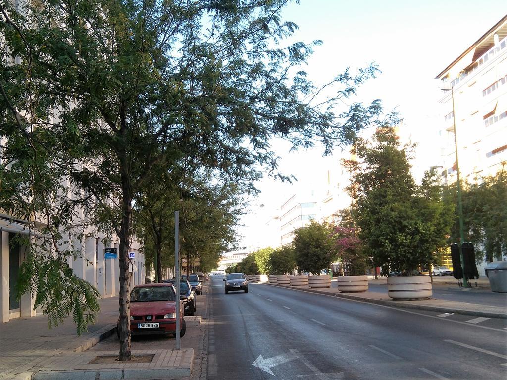 Apartamento Buhaira Seville Luaran gambar