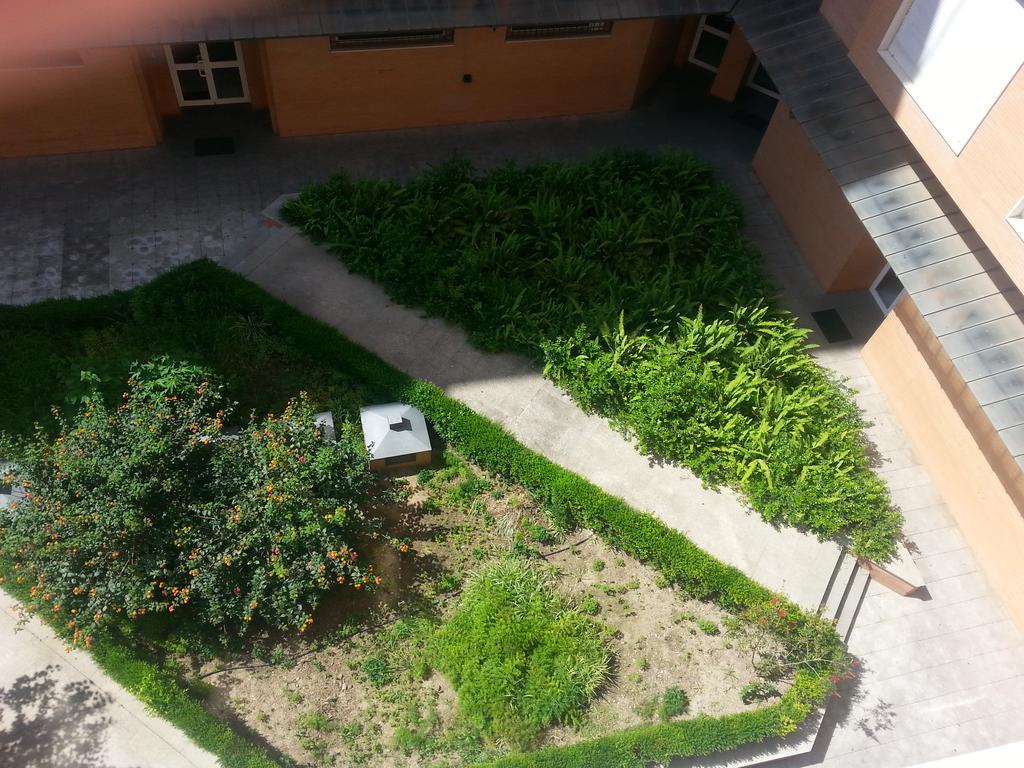 Apartamento Buhaira Seville Luaran gambar